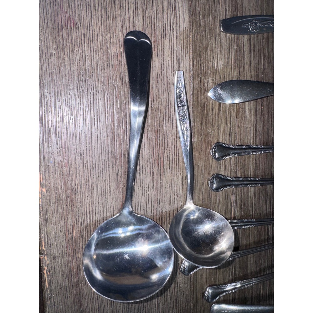 Mixed Stainless Steel Spoon Lot Oneida Ann Albert Ladles Teaspoons 15pc Set - Picture 4 of 8